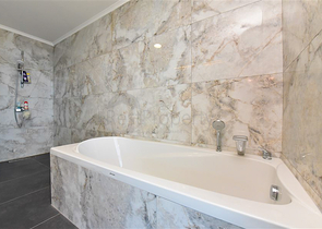 4+2 Villa mit Pool und Blick auf das Mittelmeer