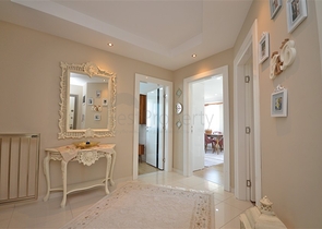 Geräumiges Penthouse für eine große Familie am Mittelmeer