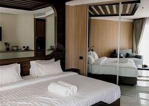 Neue Eigentumswohnung 200 Meter vom Strand von Bang Tao entfernt