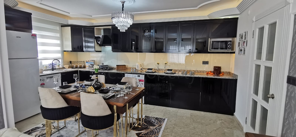 Wohnung 2+1 neu renoviert, 200 Meter vom Meer entfernt