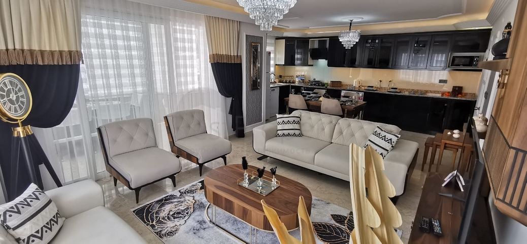 Wohnung 2+1 neu renoviert, 200 Meter vom Meer entfernt