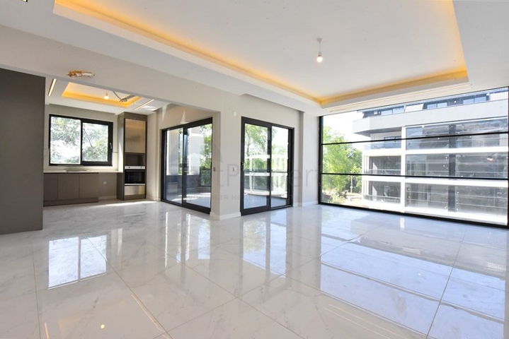 Wohnung mit drei Schlafzimmern in der prestigeträchtigen Gegend von Oba