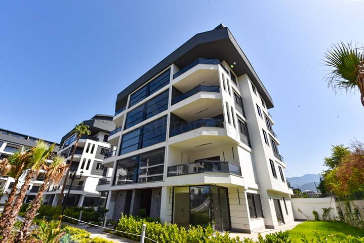 Wohnung mit drei Schlafzimmern in der prestigeträchtigen Gegend von Oba