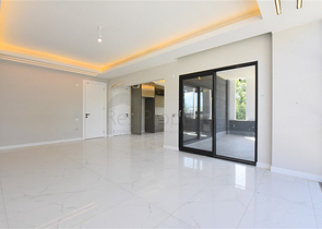 Wohnung mit drei Schlafzimmern in der prestigeträchtigen Gegend von Oba