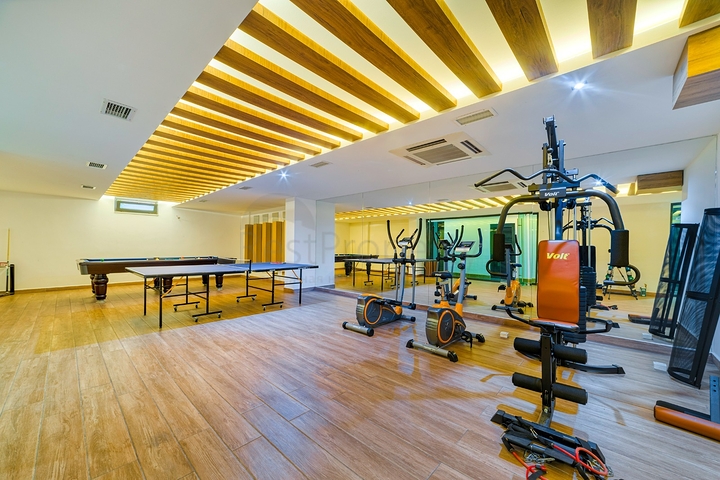 Wohnung 3+1 150 m vom Meer entfernt im Zentrum von Alanya