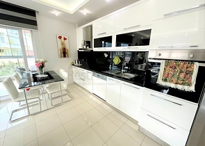 Geräumige 2+1-Wohnung im Stadtteil Oba