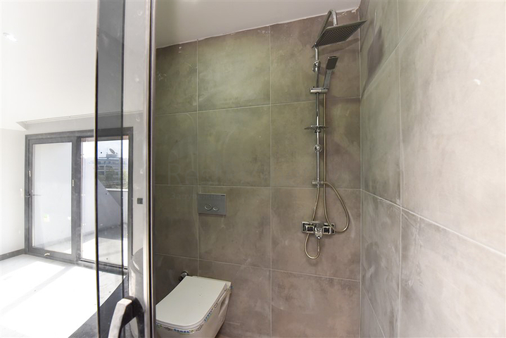 Villa mit Pool in Avsallar