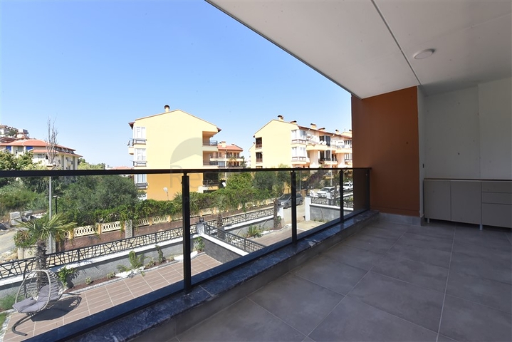 Villa mit Pool in Avsallar