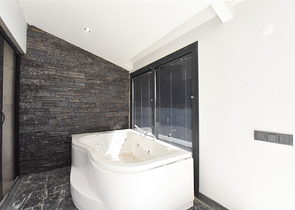 Villa mit Pool in Avsallar