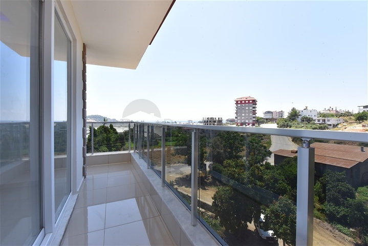 4+1 für eine große Familie in einer ruhigen Gegend von Demirtas