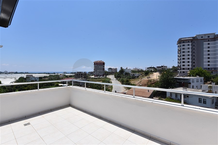 4+1 für eine große Familie in einer ruhigen Gegend von Demirtas