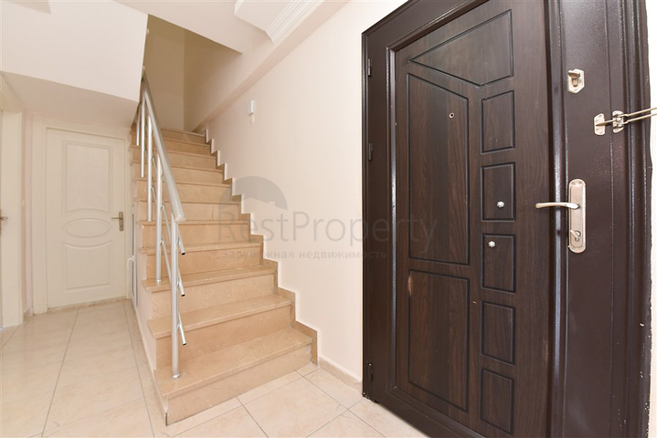 Großes 4+1 Penthouse mit herrlicher Aussicht im Viertel Demirtas