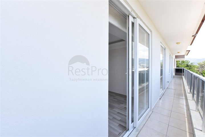 Großes 4+1 Penthouse mit herrlicher Aussicht im Viertel Demirtas