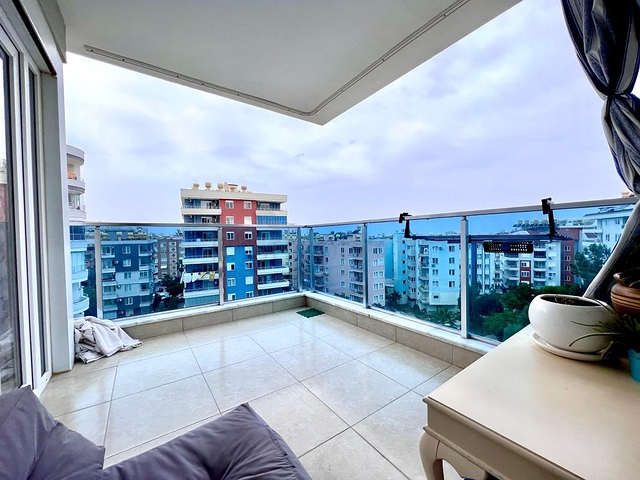 Zwei Zweizimmerwohnungen unter Staatsbürgerschaft, 200 Meter vom Meer entfernt im Stadtteil Tosmur