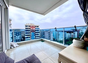 Zwei Zweizimmerwohnungen unter Staatsbürgerschaft, 200 Meter vom Meer entfernt im Stadtteil Tosmur