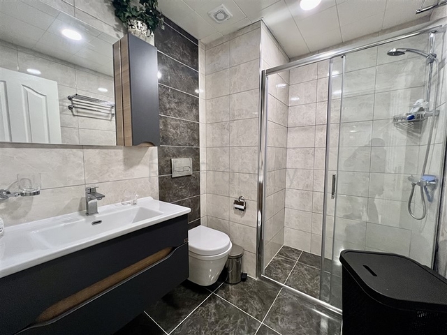 2+1 Wohnungen im hohen Stockwerk in Mahmutlar