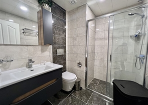 2+1 Wohnungen im hohen Stockwerk in Mahmutlar