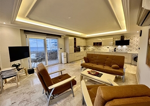 2+1 Wohnungen im hohen Stockwerk in Mahmutlar