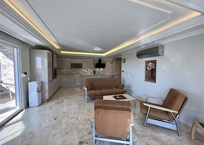 2+1 Wohnungen im hohen Stockwerk in Mahmutlar