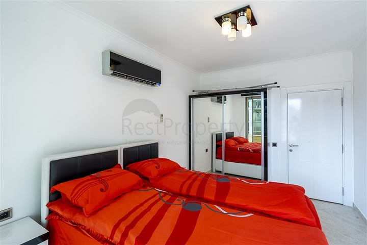 Helle Wohnung mit zwei Schlafzimmern im Stadtteil Oba