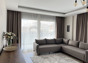 2+1 Apartment in einer Wohnanlage im Stadtteil Tosmur