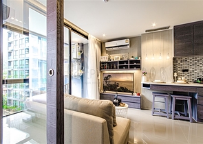 Eigentumswohnung mit Hotelinfrastruktur am Strand von Kamala