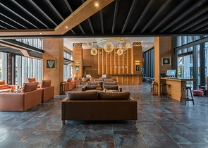 Eigentumswohnung mit Hotelinfrastruktur am Strand von Kamala