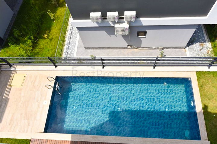 4+1 Villa mit modernem Design in der malerischen Gegend von Kargicak