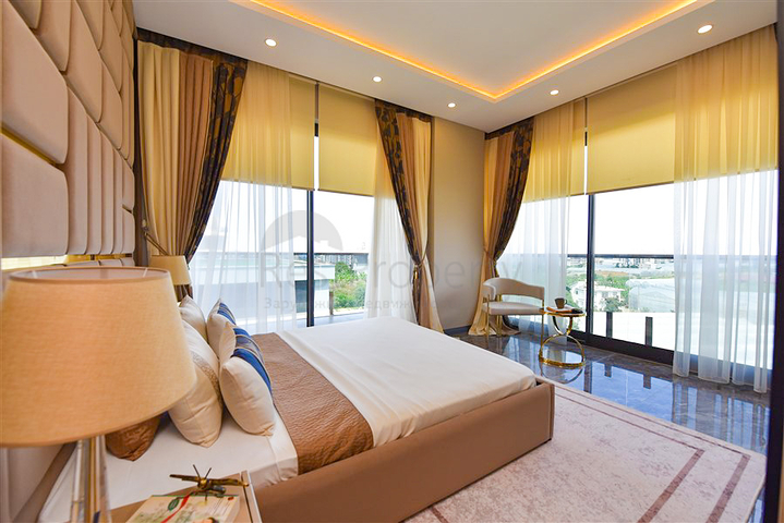 4+1 Villa mit modernem Design in der malerischen Gegend von Kargicak