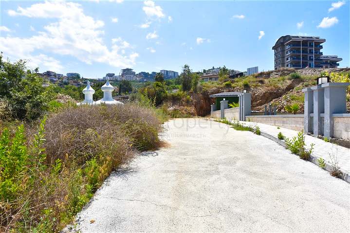 4+1 Villa mit modernem Design in der malerischen Gegend von Kargicak