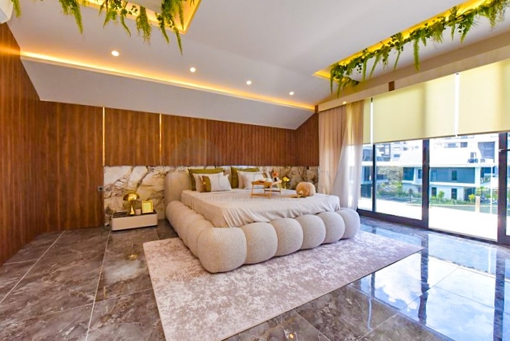 4+1 Villa mit modernem Design in der malerischen Gegend von Kargicak