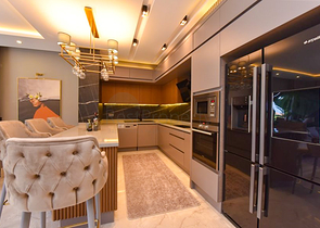 4+1 Villa mit modernem Design in der malerischen Gegend von Kargicak