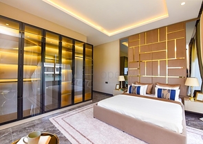 4+1 Villa mit modernem Design in der malerischen Gegend von Kargicak