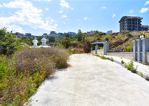 4+1 Villa mit modernem Design in der malerischen Gegend von Kargicak