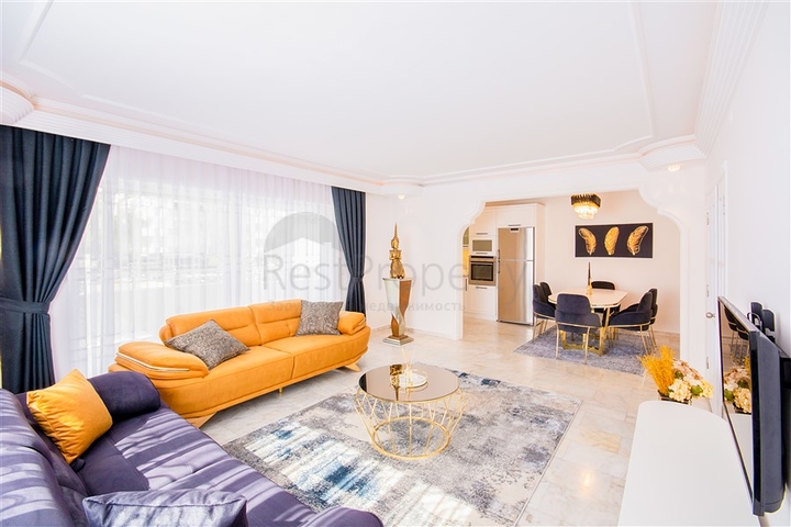 Wohnung 2+1 150 Meter vom Meer entfernt in der malerischen Gegend von Mahmutlar