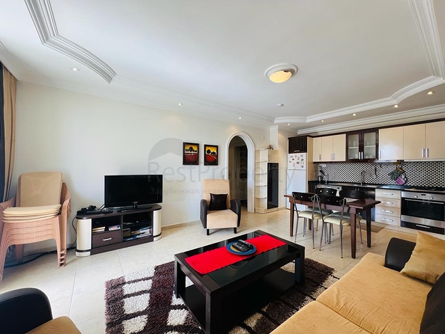 Geräumige 1+1-Wohnung in der Gegend von Dschikkilli.    