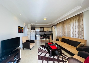 Geräumige 1+1-Wohnung in der Gegend von Dschikkilli.    