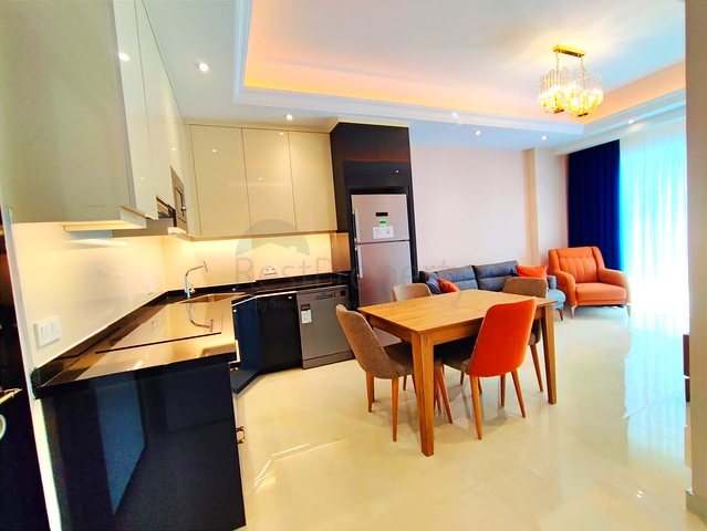 1+1 Wohnung in einem der beliebtesten Komplexe von Mahmutlar