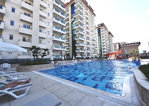 1+1 Wohnung in einem der beliebtesten Komplexe von Mahmutlar