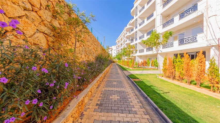 3+1 Maisonette-Wohnung mit eigenem Garten