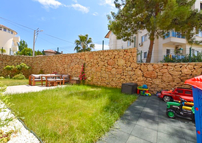 3+1 Maisonette-Wohnung mit eigenem Garten