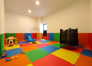 3+1 Maisonette-Wohnung mit eigenem Garten