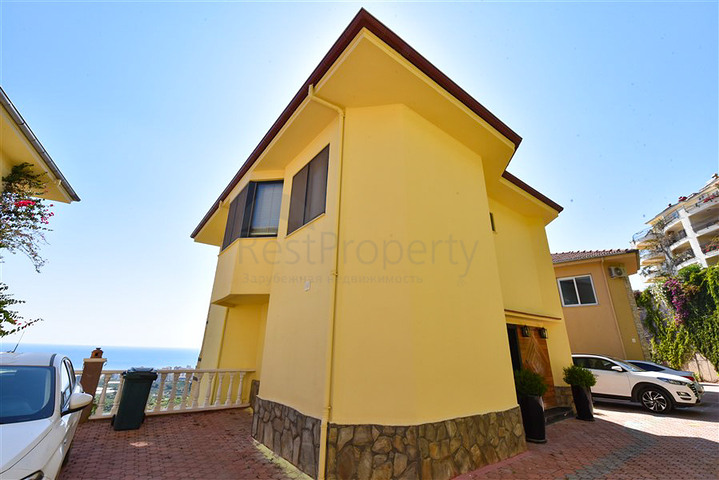 5+1 Design renovierte Villa