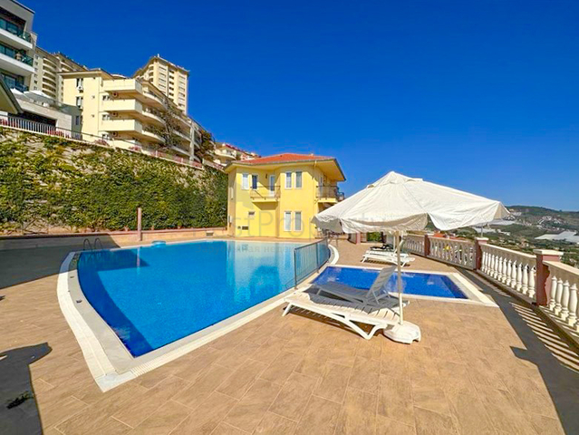 5+1 Design renovierte Villa