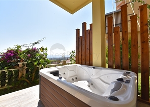 5+1 Design renovierte Villa