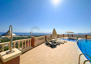 5+1 Design renovierte Villa