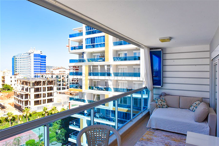 1+1 Wohnung zur Miete in einem der Komplexe des Bezirks Tosmur