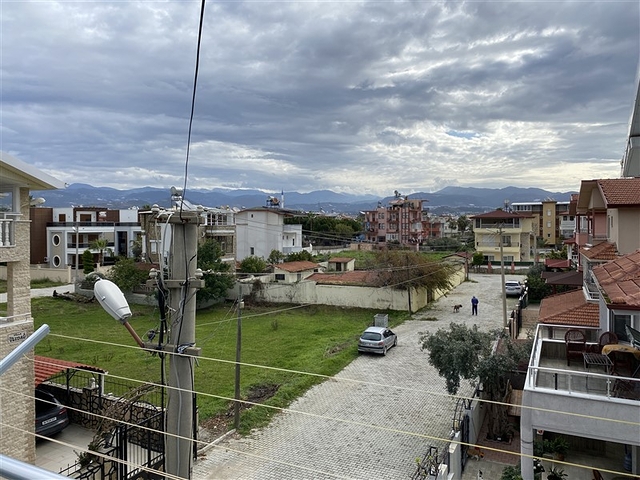 Villa 6+2 mit Pool in Konakli