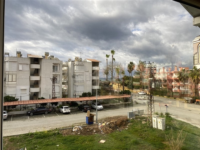 Villa 6+2 mit Pool in Konakli