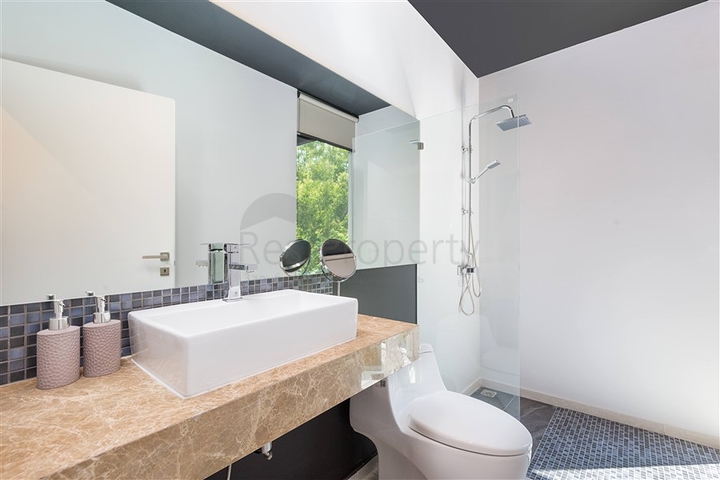 Luxuriöse Villen und Apartments in der exklusiven Gegend von Bang Tao